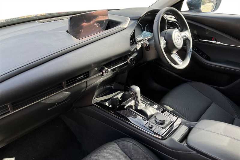 Used Mazda CX-30 2025 for sale - 77648442: Photo 2