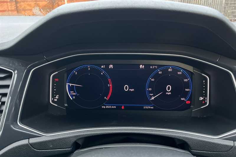 Used Volkswagen T-Roc 2020 for sale - 76826931: Photo 11