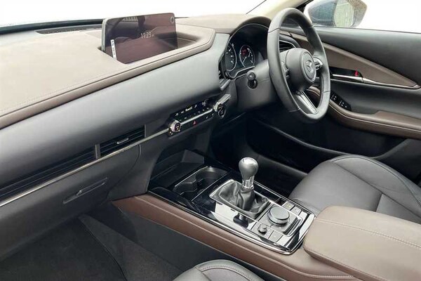 Used Mazda CX-30 2025 for sale - 76272693: Photo 2