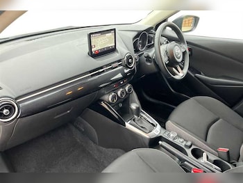 Used Mazda Mazda2 2024 for sale - 76015291: Photo