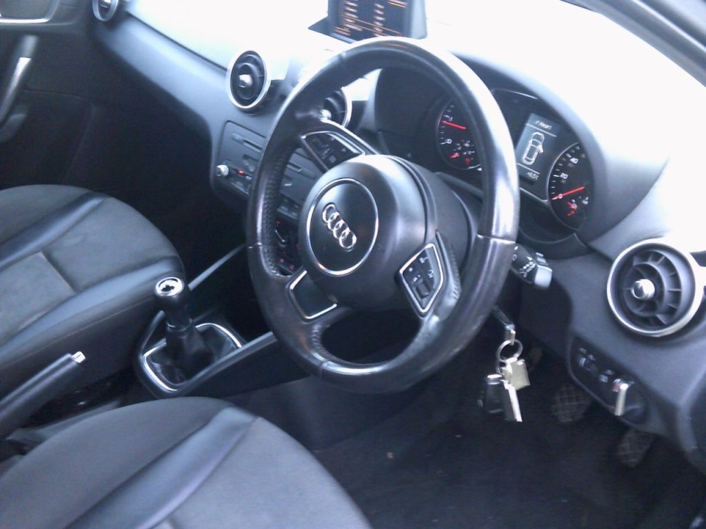 Used Audi A1 2012 for sale - 77262462: Photo 9