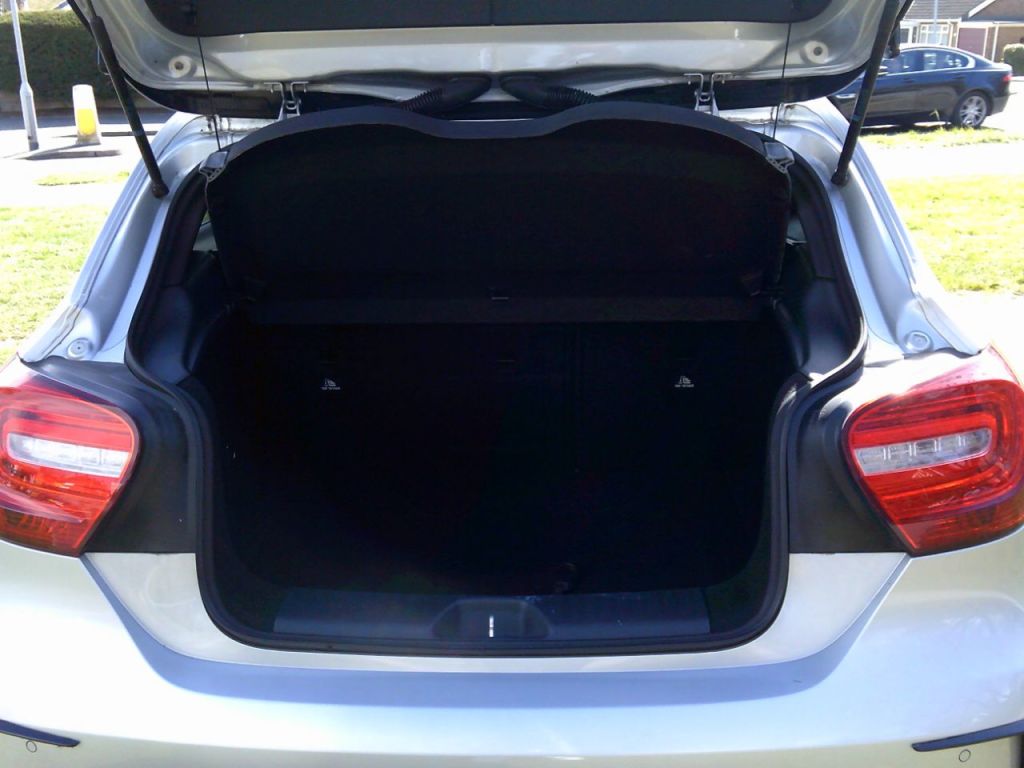 Used Mercedes-Benz A-Class 2013 for sale - 78055802: Photo 11