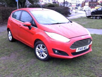 Used Ford Fiesta 2015 for sale - 77399637: Photo