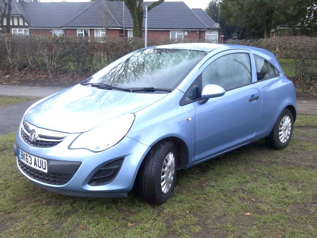 Used Vauxhall Corsa 2013 for sale - 77271200: Photo 3