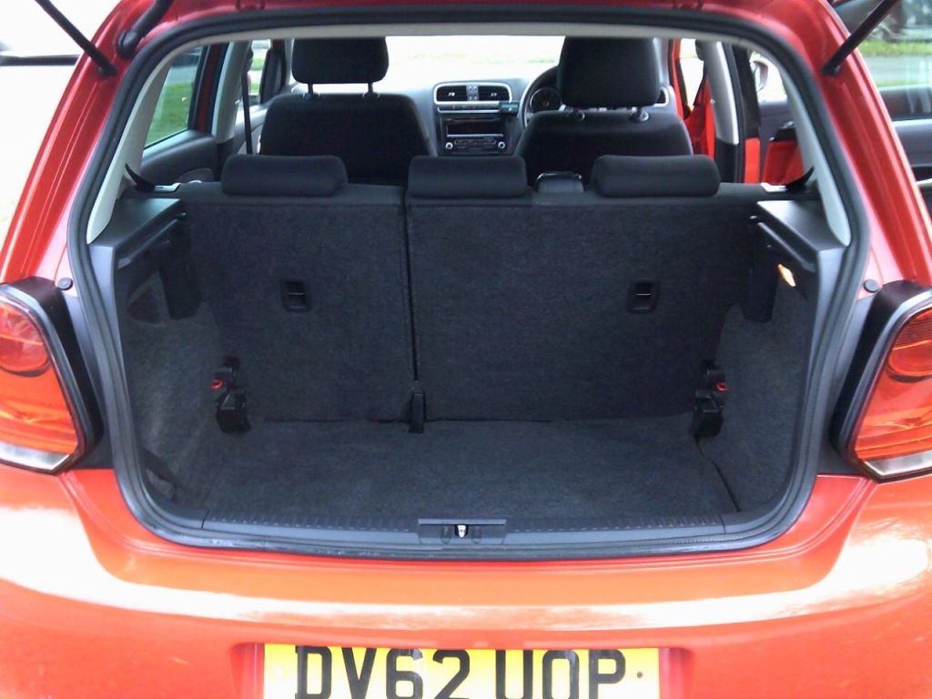 Used Volkswagen Polo 2012 for sale - 76495643: Photo 10