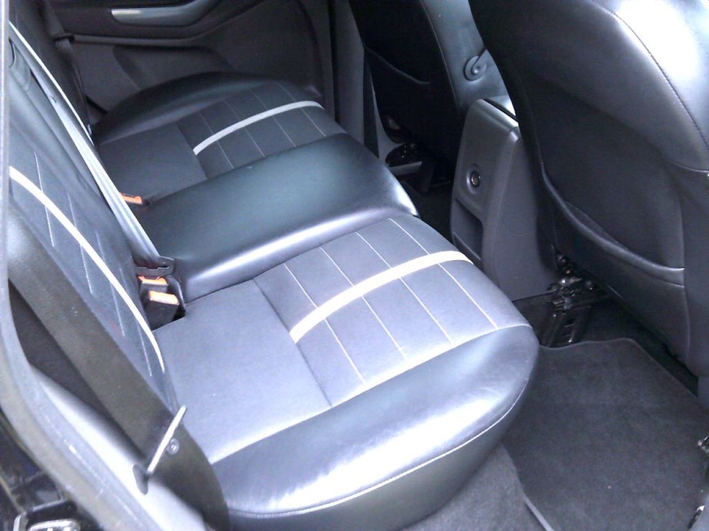 Used Ford Kuga 2011 for sale - 77845136: Photo 10