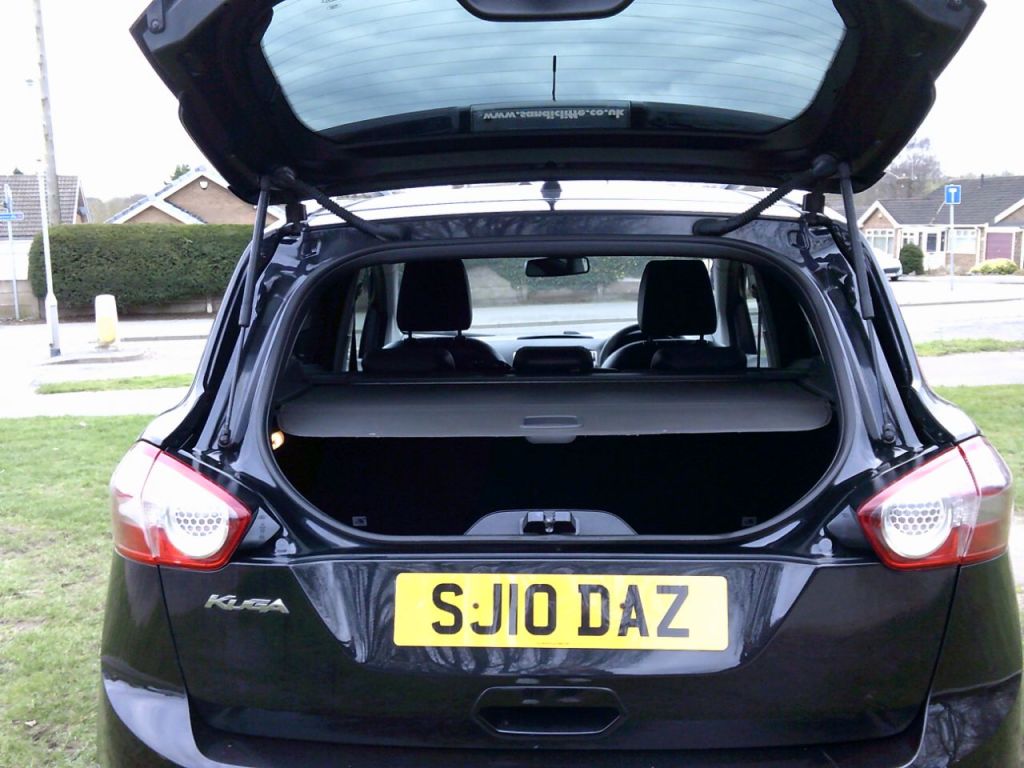 Used Ford Kuga 2011 for sale - 77845136: Photo 11