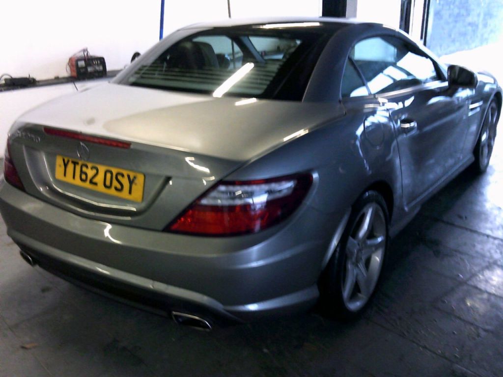 Used Mercedes-Benz SLK 2012 for sale - 77152799: Photo 4