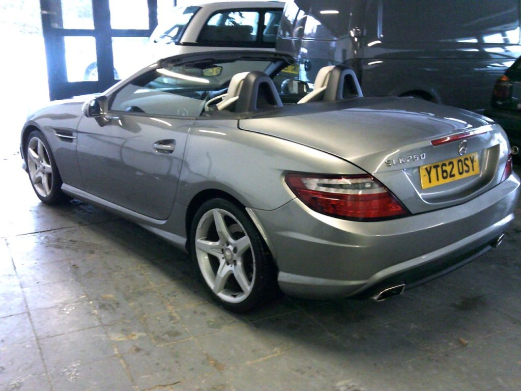 Used Mercedes-Benz SLK 2012 for sale - 77152799: Photo 6