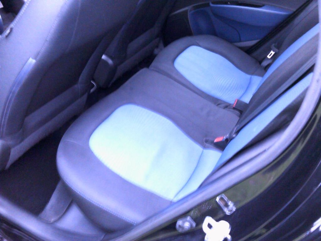 Used Hyundai i10 2014 for sale - 76595700: Photo 11