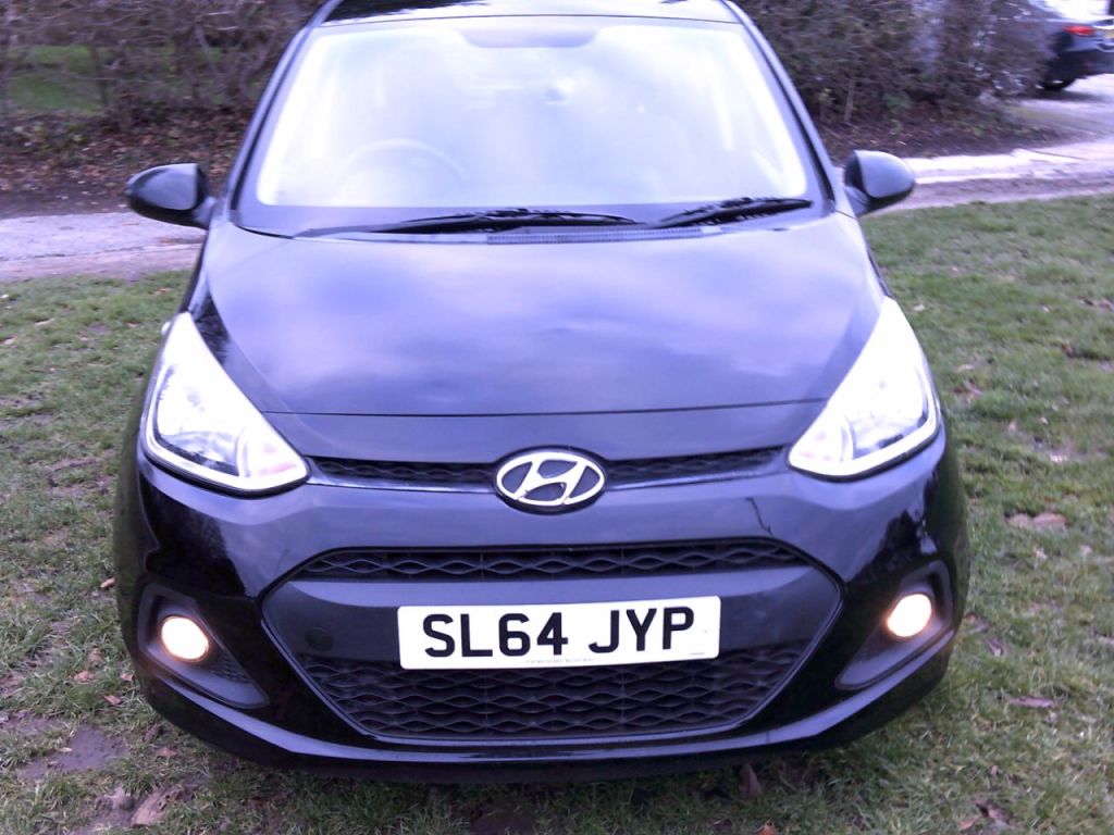 Used Hyundai i10 2014 for sale - 76595700: Photo 2