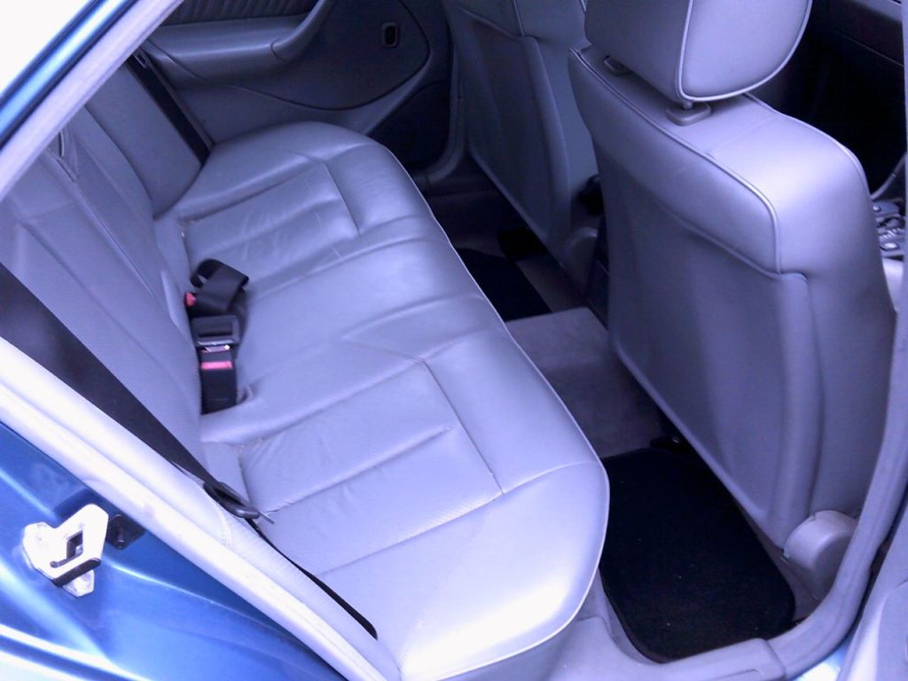 Used Mercedes-Benz C-Class 1997 for sale - 76131991: Photo 8
