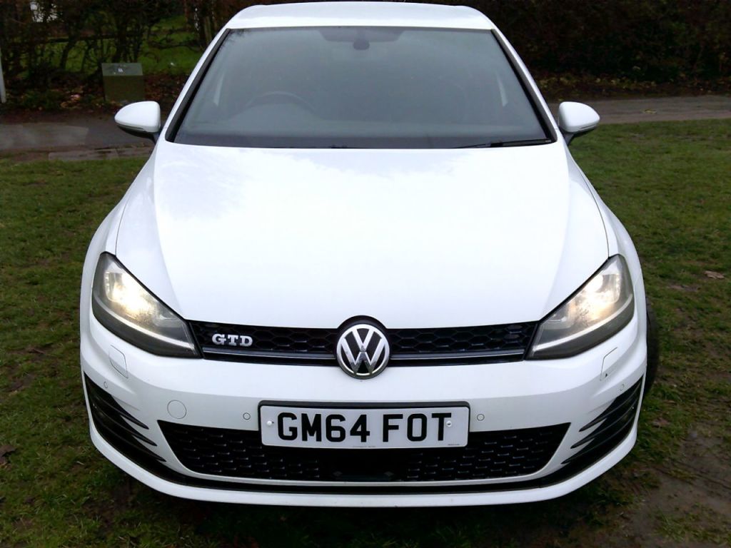 Used Volkswagen Golf 2014 for sale - 76664979: Photo 2