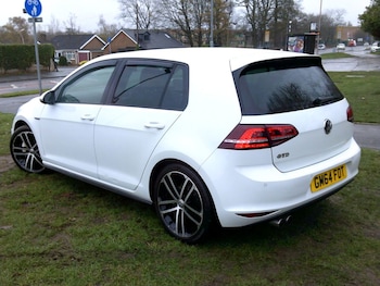 Used Volkswagen Golf 2014 for sale - 76664979: Photo