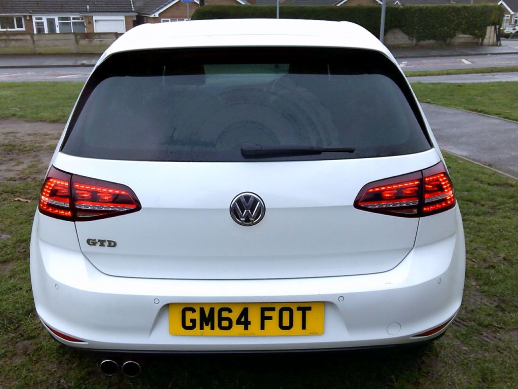 Used Volkswagen Golf 2014 for sale - 76664979: Photo 5