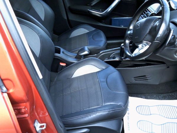 Used Peugeot 2008 2015 for sale - 75606561: Photo 8