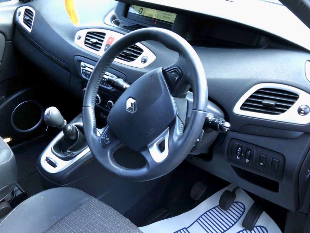 Used Ford Focus 2012 for sale - 77563677: Photo 14