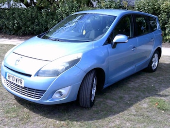 Used Renault Grand Scenic 2010 for sale - 75542831: Photo