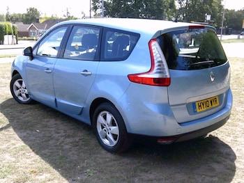 Used Renault Grand Scenic 2010 for sale - 75542831: Photo