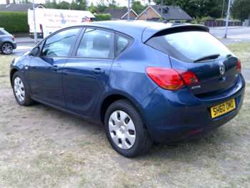 Used Vauxhall Astra 2010 for sale - 75032903: Photo