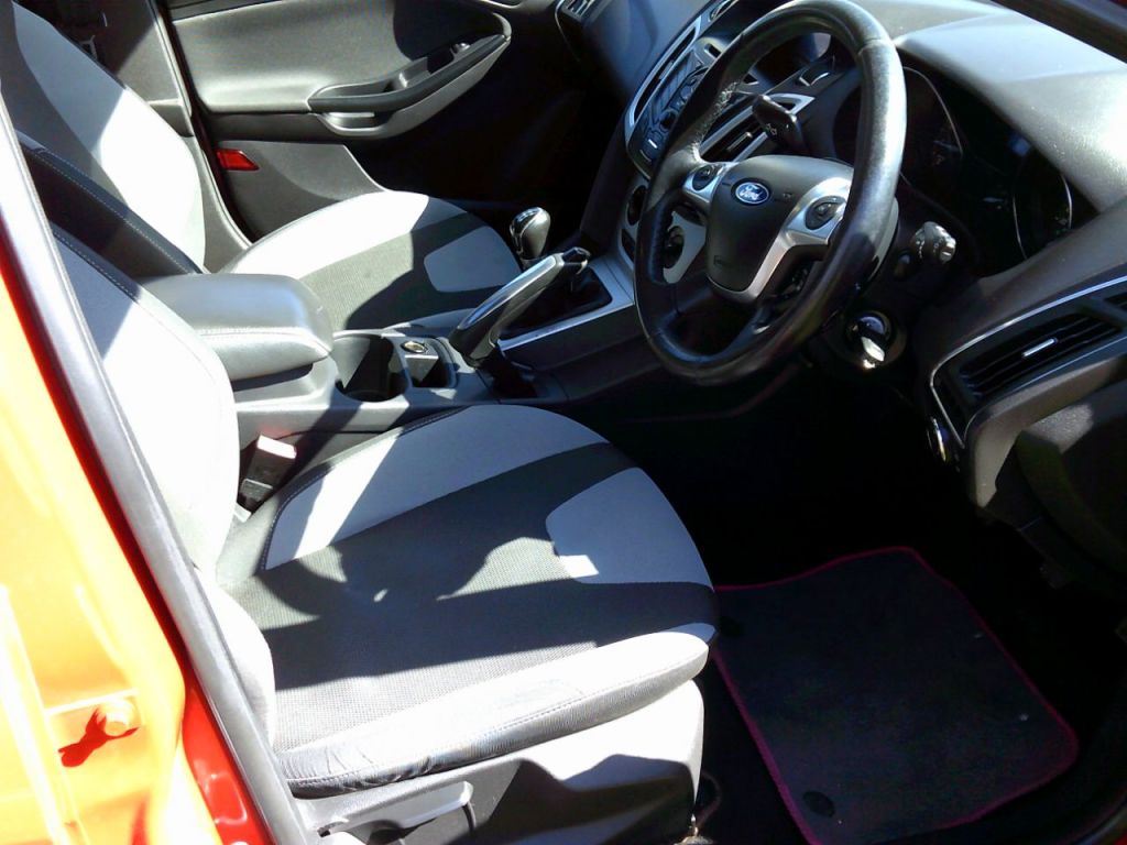 Used Ford Focus 2011 for sale - 78199825: Photo 8