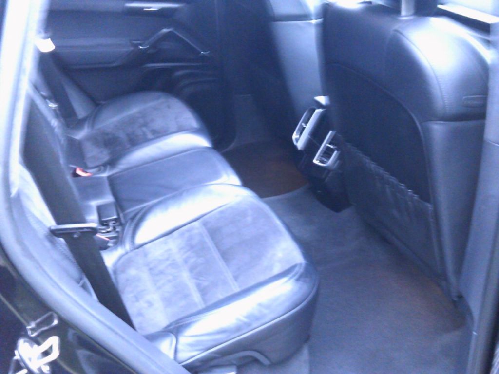 Used Porsche Cayenne 2015 for sale - 76972896: Photo 10