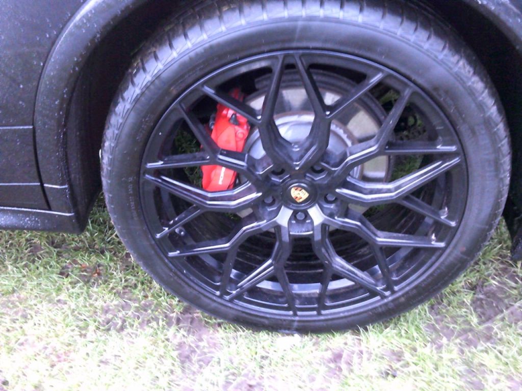 Used Porsche Cayenne 2015 for sale - 76972896: Photo 17