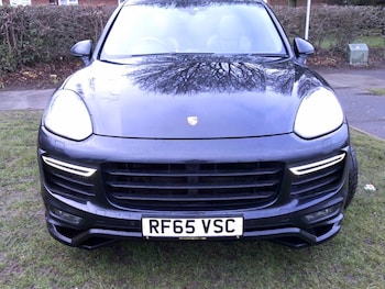 Used Porsche Cayenne 2015 for sale - 76972896: Photo