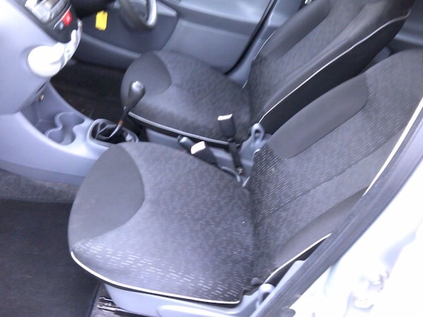 Used Peugeot 107 2010 for sale - 76209941: Photo 10