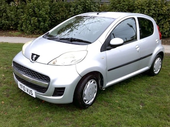 Used Peugeot 107 2010 for sale - 76209941: Photo 3