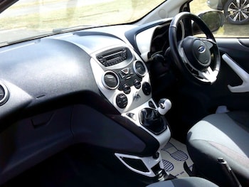 Used Volkswagen Golf 2015 for sale - 76469373: Photo