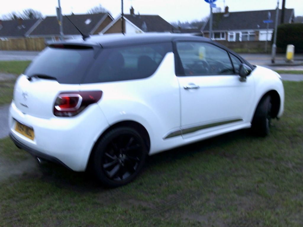 Used Citroen DS3 2015 for sale - 77399632: Photo 6