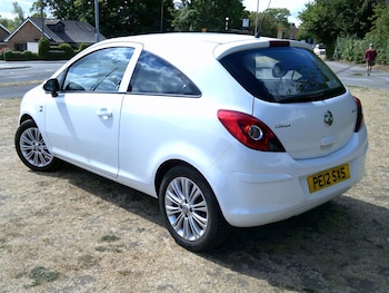 Used Vauxhall Corsa 2012 for sale - 79404549: Photo