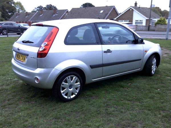 Used Ford Fiesta 2008 for sale - 76273645: Photo 6