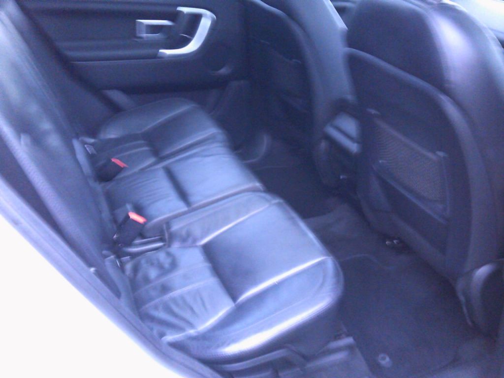 Used Land Rover Discovery Sport 2017 for sale - 76836132: Photo 9