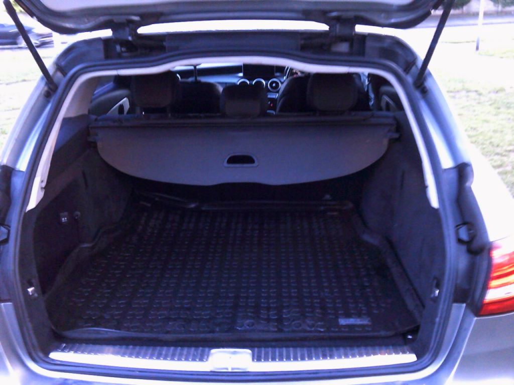 Used Mercedes-Benz C Class 2015 for sale - 76855066: Photo 10