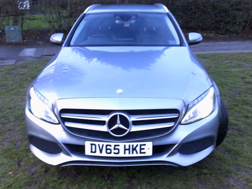 Used Mercedes-Benz C Class 2015 for sale - 76855066: Photo 2