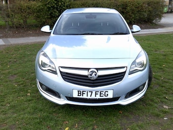 Used Vauxhall Insignia 2017 for sale - 76209939: Photo 2