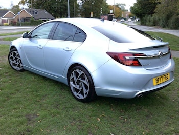 Used Vauxhall Insignia 2017 for sale - 76209939: Photo 4