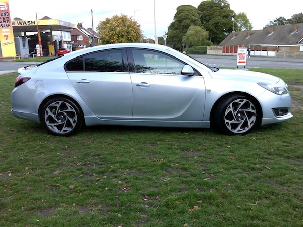 Used Vauxhall Insignia 2017 for sale - 76209939: Photo 7