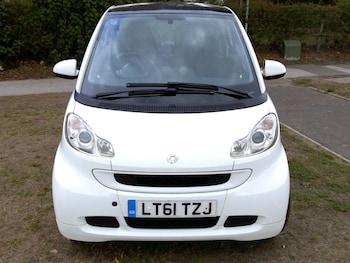 Used smart fortwo 2011 for sale - 75727789: Photo