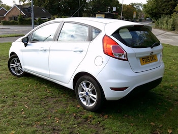 Used Ford Fiesta 2015 for sale - 76045861: Photo