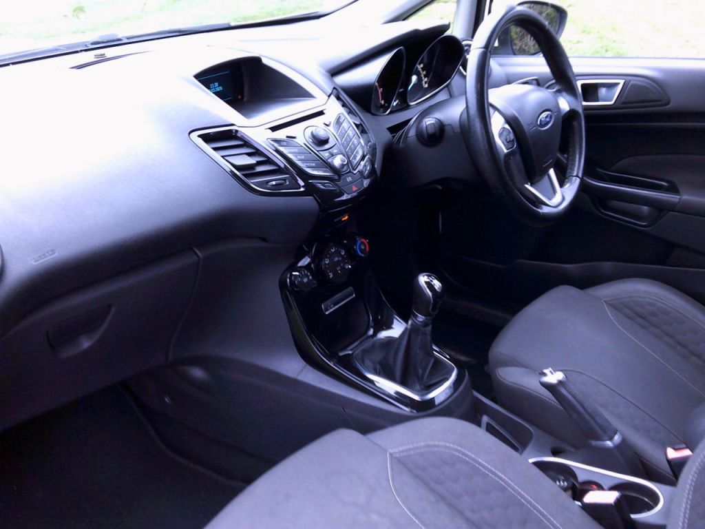 Used Ford Fiesta 2014 for sale - 78061774: Photo 11