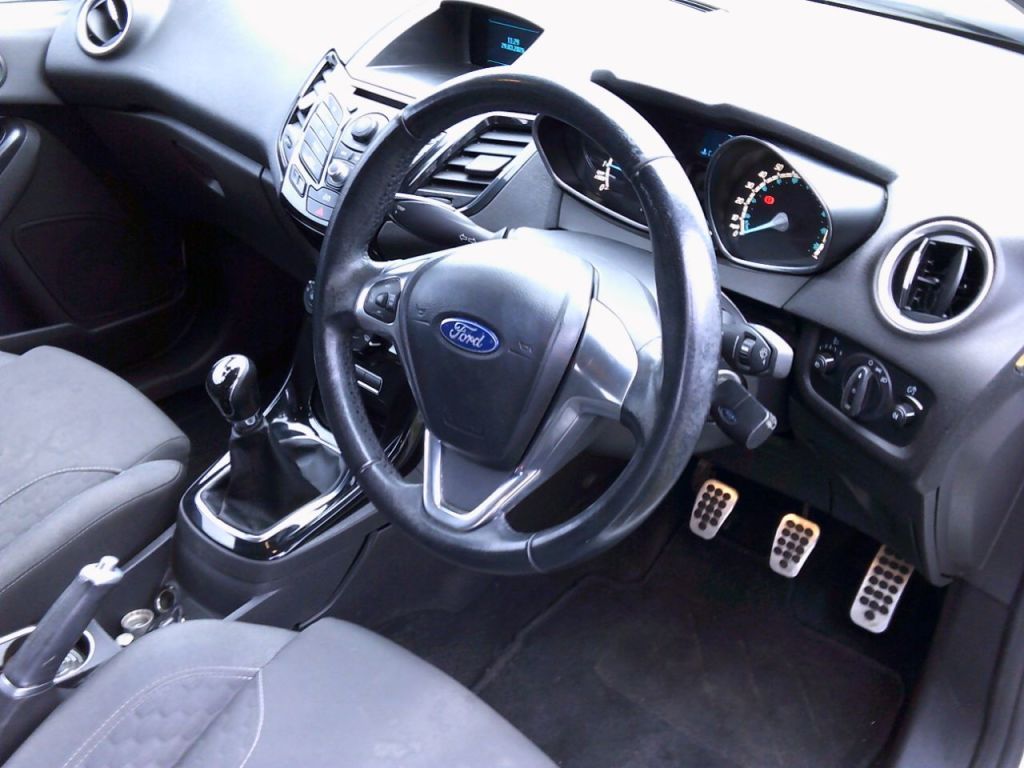 Used Ford Fiesta 2014 for sale - 78061774: Photo 9