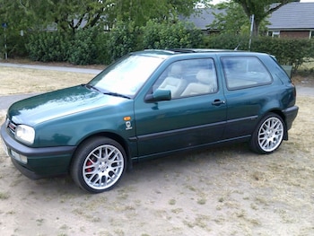 Used Volkswagen Golf 1996 for sale - 75581654: Photo