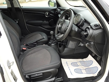 Used MINI Cooper 2018 for sale - 78912992: Photo