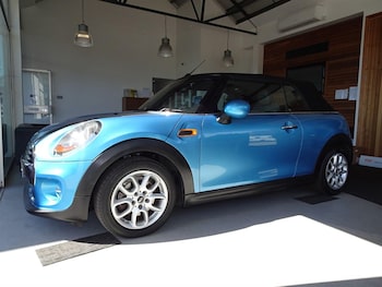 Used MINI Convertible 2017 for sale - 78643948: Photo