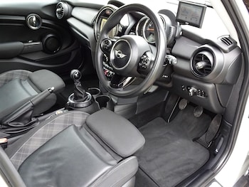 Used MINI Hatch 2015 for sale - 78844608: Photo