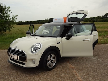 Used MINI Hatch 2018 for sale - 78748305: Photo