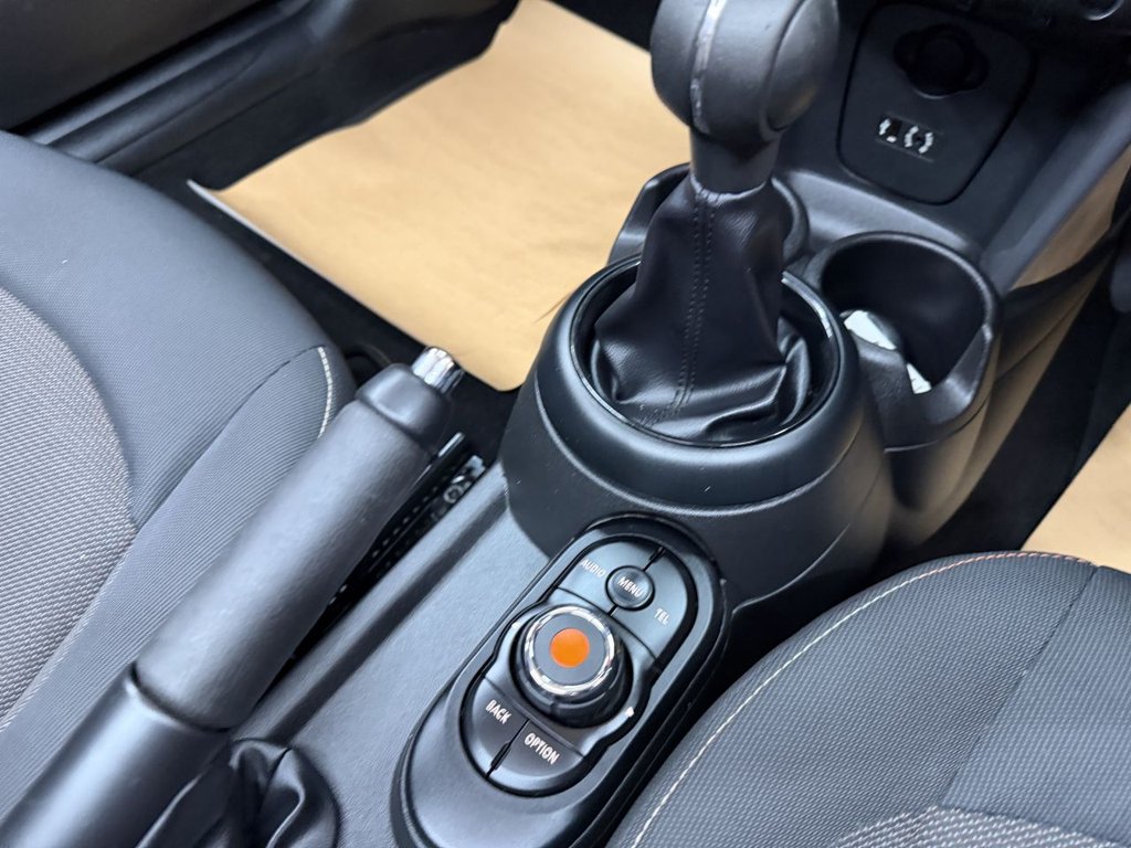 Used MINI Convertible 2017 for sale - 76792086: Photo 17